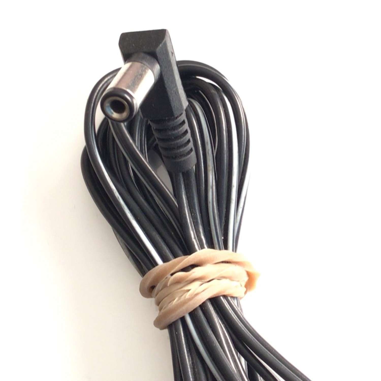 CARGADOR / ADAPTADOR DE FUENTE DE ALIMENTACION UNIDEN / NUMERO DE PARTE AD-310 / E149469 / ENTRADA VCA 120V 60HZ 4W / SALIDA VCD 9V 210MA / MODELO AD-310 - Imagen 2